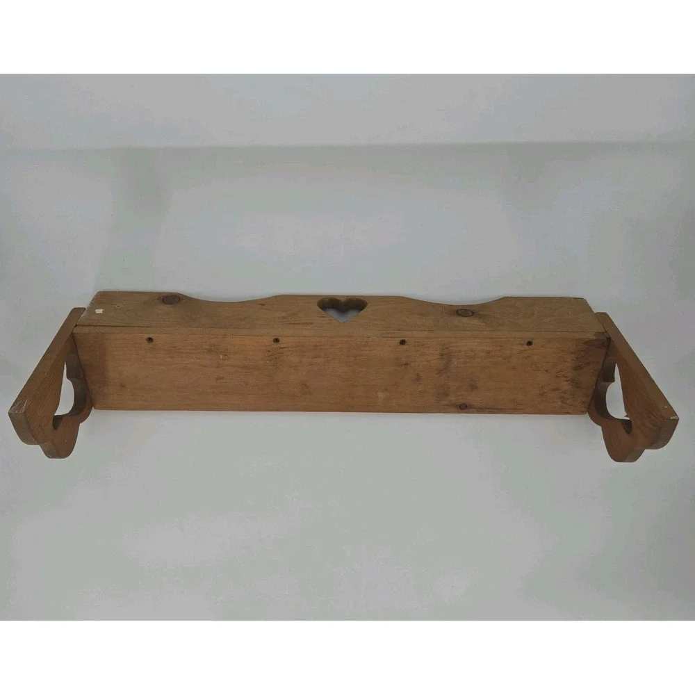 Vintage Wood Wall Shelf Heart Cutout Rustic Country Farmhouse 31